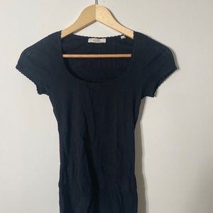 Doen black t shirt NWOT